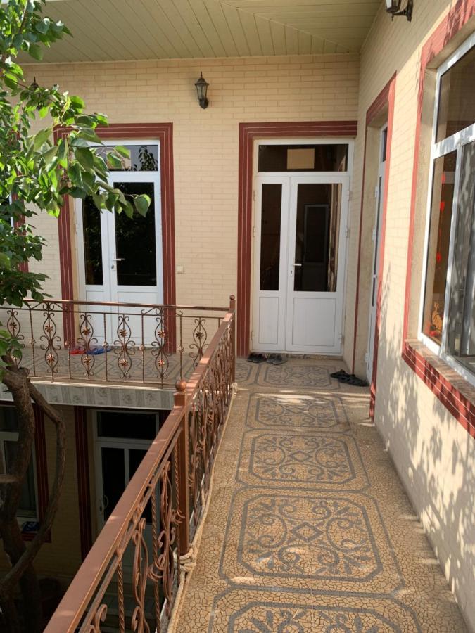 Muharram Homestay In The Neighborhood Of The Registan Square, 家族 ゲストハウス Samarkanda Zewnętrze zdjęcie