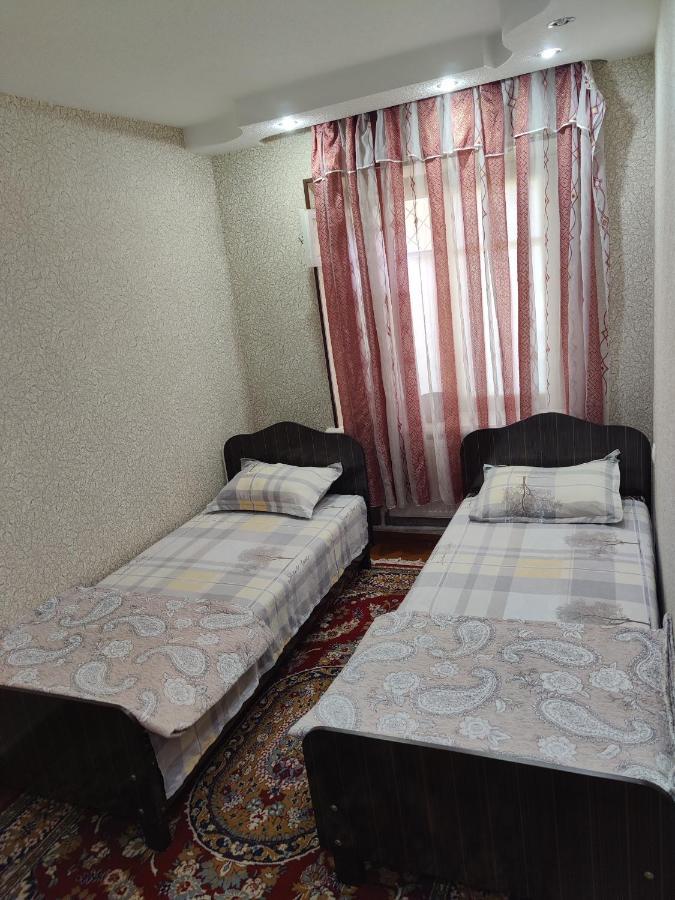 Muharram Homestay In The Neighborhood Of The Registan Square, 家族 ゲストハウス Samarkanda Zewnętrze zdjęcie