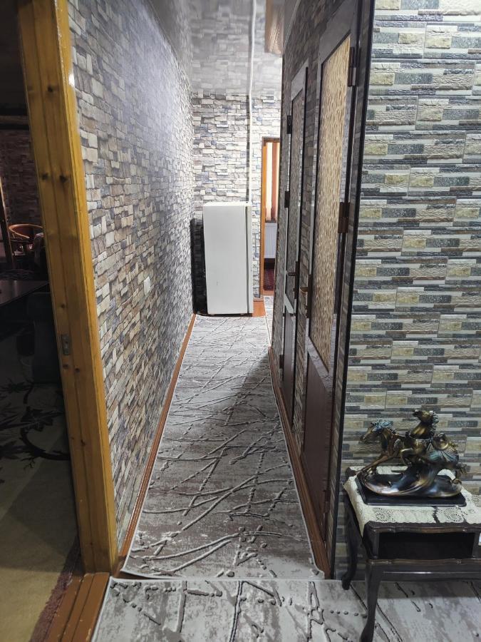 Muharram Homestay In The Neighborhood Of The Registan Square, 家族 ゲストハウス Samarkanda Zewnętrze zdjęcie