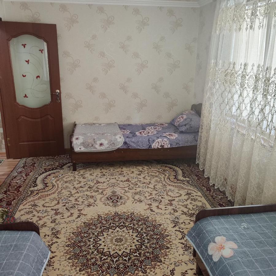 Muharram Homestay In The Neighborhood Of The Registan Square, 家族 ゲストハウス Samarkanda Zewnętrze zdjęcie