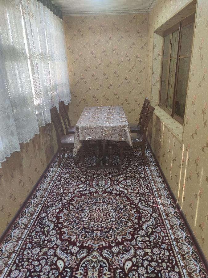 Muharram Homestay In The Neighborhood Of The Registan Square, 家族 ゲストハウス Samarkanda Zewnętrze zdjęcie